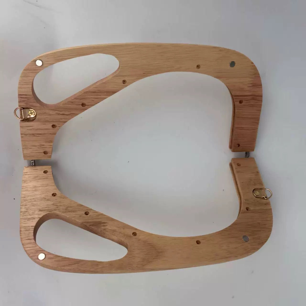 Chiusura in legno 01
